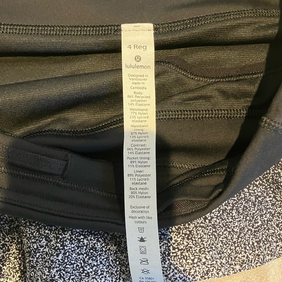 Lululemon Speed Up Short 2.5” - Picture 4 of 4